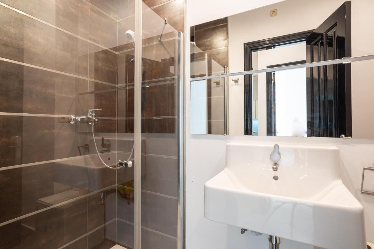 Urbe10 Cister 1 Bedroom Apartment Málaga Dış mekan fotoğraf